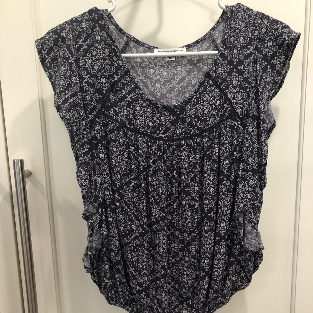 American Eagle Top Small Butterfly Sides